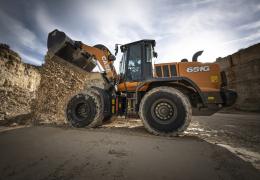 The new CASE 651G Evolution wheel loader fills a gap between the 621G and 721G