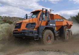 Develon DA30 articulated dumptruck