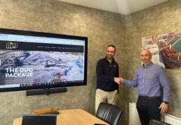 L-R: Carl Donnelly, international sales manager with Telestack, and Duo Group sales director Padraig McDermott after signing the new dealership agreement