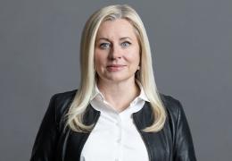 Dr Katharina Beumelburg