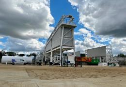Associated Asphalt Contracting’s new Parker Roadstar 1500 mobile asphalt plant in Tonbridge, Kent 
