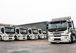 Kirkby Skips have taken delivery of five new Volvo FE Electric 4x2 rigids