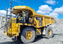 A fully automated Cat 772 rigid dumptruck at Romarheim’s Eikefet Quarry, in Norway