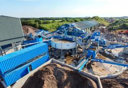 CCC Waste have doubled sand and aggregates production with a cutting-edge 200 tonnes/h C&D waste-recycling plant from CDE
