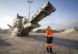 The LT300HP is one of the several Metso units in Danoher’s crushing and screening fleet with abnormally high crushing hours logged