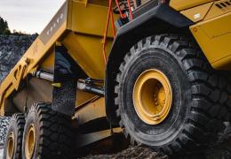 Volvo CE are implementing low-carbon-emission steel into serial production of all their articulated haulers built in Braås, Sweden