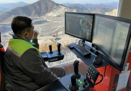 The AutoMine Control Room solution enables full control of the Pantera DP1100i drill rig from a remote control room, eliminating operator exposure to hazardous environments