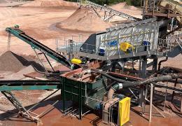The new QMS washing screen at Tarmac’s Croxden Quarry