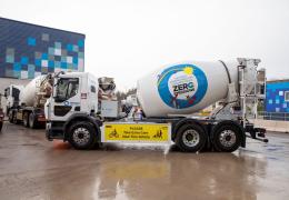 Through the eMixer Discovery Programme, Tarmac’s supply chain partners can lease an electric truck for six months, allowing them to evaluate the vehicle’s performance before committing to a long-term investment