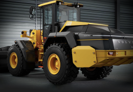 The new-look L120 Electric captured the attention of Red Dot’s panel of judges