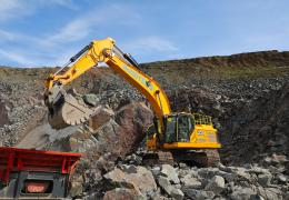 McFadyens new JCB 370X in operation at one of their own hard rock quarries