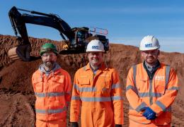 L–R: Anthony Allday, quarry manager; Sam Duggan, SMT site solutions business manager; and James Smith, SMT aftermarket business analyst