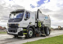 Volvo FE 250 4x2 road sweeper