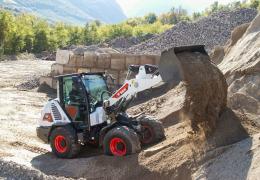 Bobcat L85 compact wheel loader