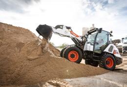 Bobcat L85 compact wheel loader