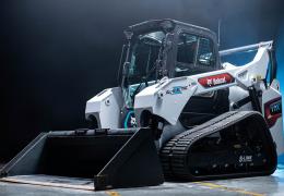 Bobcat T7X compact track loader