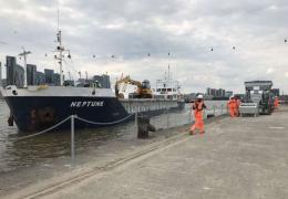 Neptune self-discharging coaster vessel