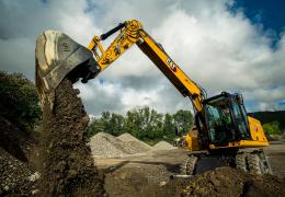 New Caterpillar M316 wheeled excavator