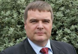 Dr Colin Church