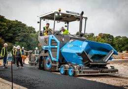 Volvo P6870C paver