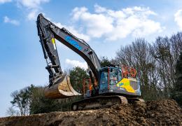 Volvo EC300E Hybrid