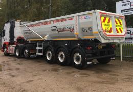 Sliding-bogie trailer