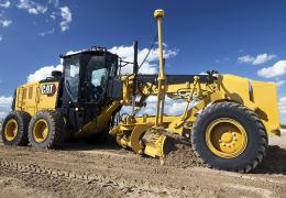 Cat 150 AWD motor-grader