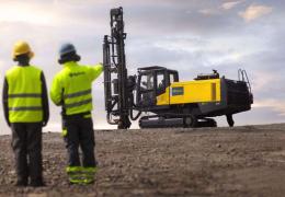 PowerROC D45 drill rig