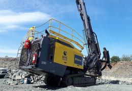 FlexiROC D55 drill rig