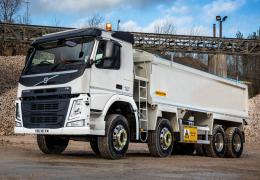 Volvo FM truck
