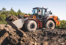 Hitachi ZW220-7 wheel loader