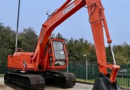 Hitachi UH063
