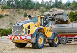 Volvo L150H wheel loader