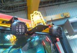 Hyster hazard lights and radar system