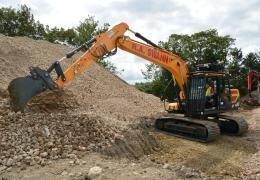 Hyundai HX160L crawler excavator