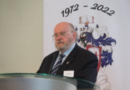 Peter Hewlett