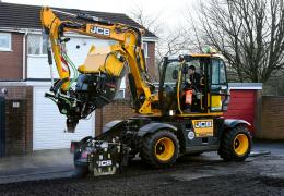JCB PotholePro
