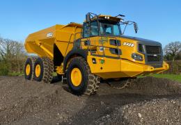 Bell B45E dumptruck