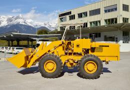 Restored Liebherr LSL 1500 wheel loader