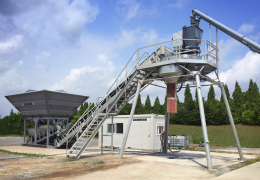 Liebherr LCM 1.0 concrete mixing plant