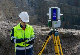 Maptek XR3-D mkII laser scanner