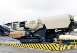 Lokotrack LT106 jaw crusher