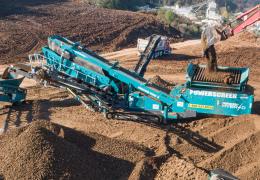 Powerscreen Chieftain 1700X triple-deck screener