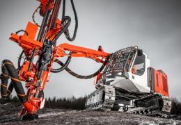 Sandvik DX700 drill rig