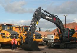 Volvo machines for Tudor Griffiths Group