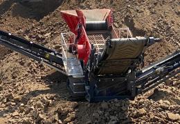 Terex Finlay 860 screener