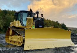 Cat D6XE dozer