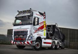 Volvo FH16 750 Globetrotter 6x4 tractor unit 