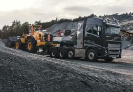 Volvo FH16 truck