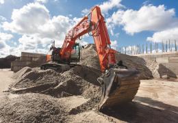 Hitachi ZX180-7 excavator